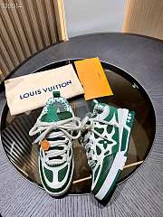 Louis Vuitton Trainer Sneaker 09 - 6