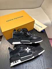 Louis Vuitton Trainer Sneaker 10 - 3