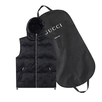 Gucci Down jackets 09