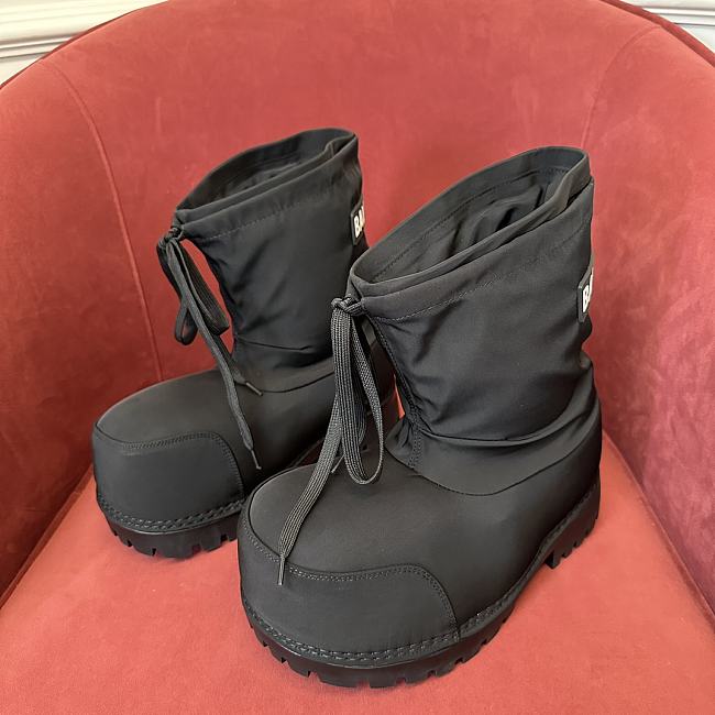 Balenciaga Alaska Low Boot in black  - 1