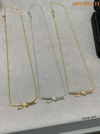 Tiffany necklace 04