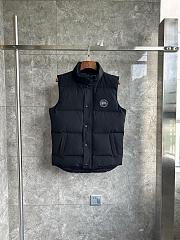 Canada Goose Down Vest 01 - 1