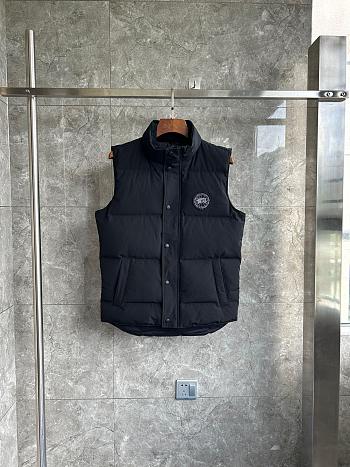 Canada Goose Down Vest 01