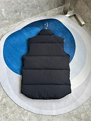 Canada Goose Down Vest 01 - 6