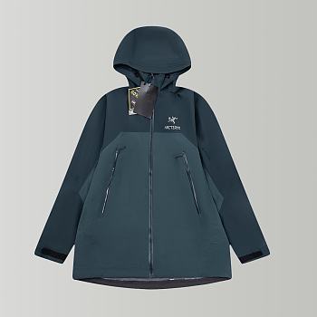 Arc'teryx Rush Jacket 04