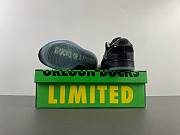 Division Street x Nike Dunk Low Lux “Oregon Black” HV1470-001 - 3