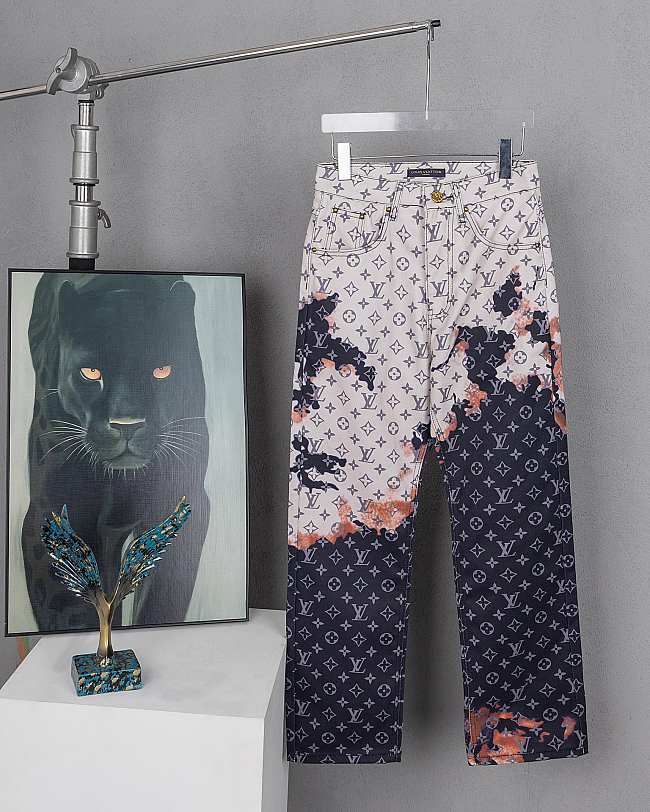 	 Louis Vuitton Jean Pants 08 - 1