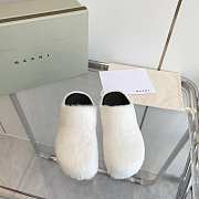 Marni Slides Fur white - 4