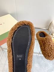 Marni Slides Fur brown - 2