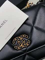  Chanel 19 lambskin flap black bag gold buckle 19x11.5x7cm - 6