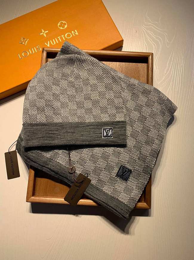 LV scarf hat set 04 - 1