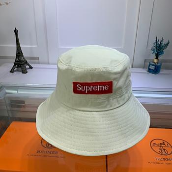 Supreme hat 200409W  white