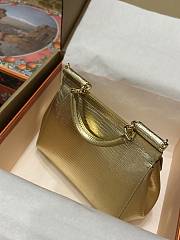 DG snakeskin crossbody bag gold  20*16*8CM - 4