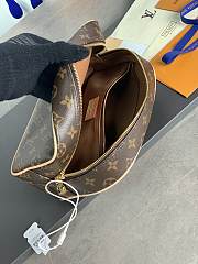 LV Clutch bag  brown print  25.5*17*9CM - 5