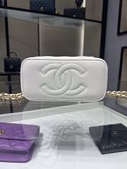 Chanel makeup bag A410072303Y white 17x9.5x8cm - 4