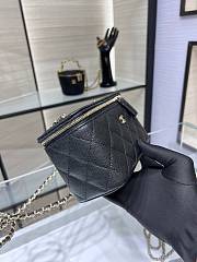 Chanel calfskin makeup blck bag  AP1341Y 16x8x10cm - 2