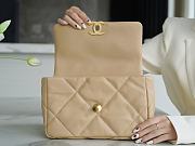 Chanel 19 Handbag Lambskin brown 16x26x9cm - 2