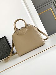 	 Givenchy Handbag 20241015A light brown 13x19x22cm - 2