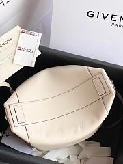 Givenchy Handbag 230919K white 30x8x25cm - 3