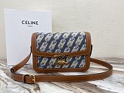 	 Celine medium triumph bag 121020D-4 22x16.5x7cm - 1