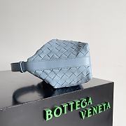 Bottega Veneta Shoulder bag 754443A blue 22x13x9cm - 3