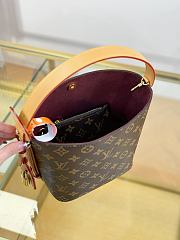 LV x TM ALL IN BB -18*16*12CM - 4