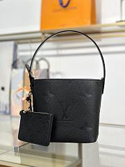 LV x TM ALL IN BB black  18*16*12CM - 1