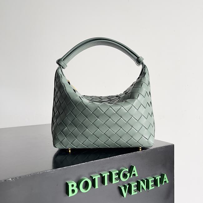 Bottega Veneta Shoulder bag 754443-22x13x9cm - 1