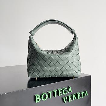 Bottega Veneta Shoulder bag 754443-22x13x9cm