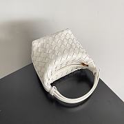 	 Bottega Veneta Shoulder white bag 776781-13.5x5x17cm - 5