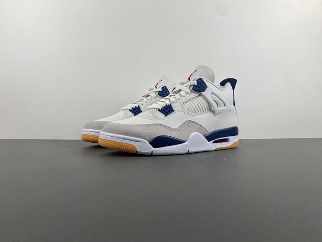 Jordan 4 Retro SB Navy DR5415-100 - 1