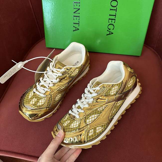 Bottega Veneta Orbit 001 - 1