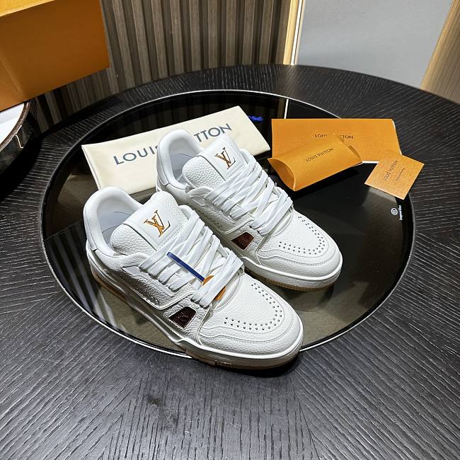 LV Sneaker 03 - 1