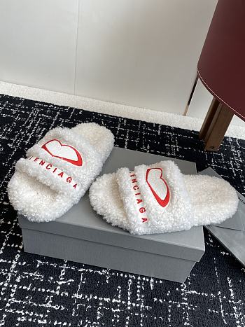 Balenciaga Furry Heart Slide White