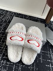 Balenciaga Furry Heart Slide White - 3