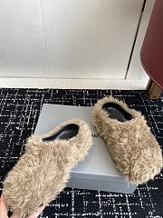 Balenciaga Furry Slide 04 - 3