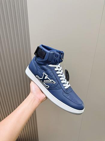 Louis Vuitton High-top sneakers 02