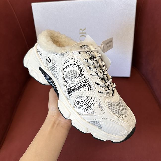 Dior low-top plush sneakers 02 - 1