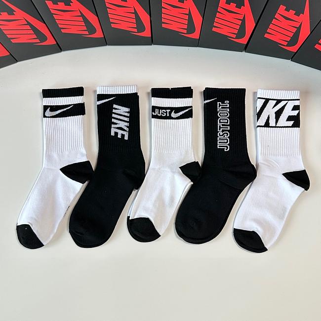 Nike Socks 01 - 1